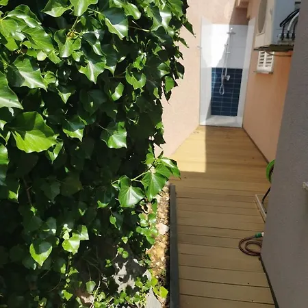 Semesterbostad Kuca Za Odmor Teja Trogir
